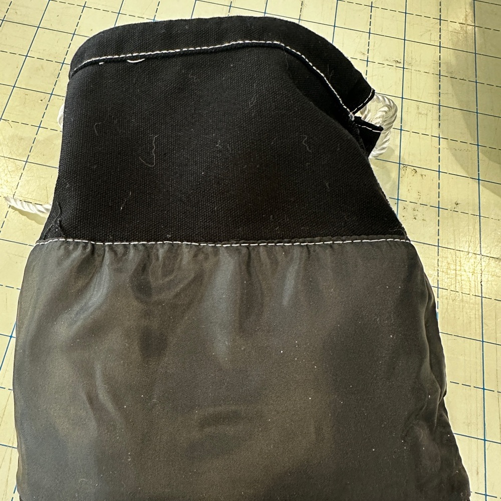 Black CHANEL Drawstring Make Up Bag. Late 90’s bought with perfume set. BAG ONLY - Picture 5 of 5